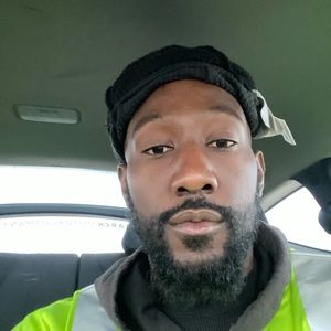 Meet your Posher, Aaron